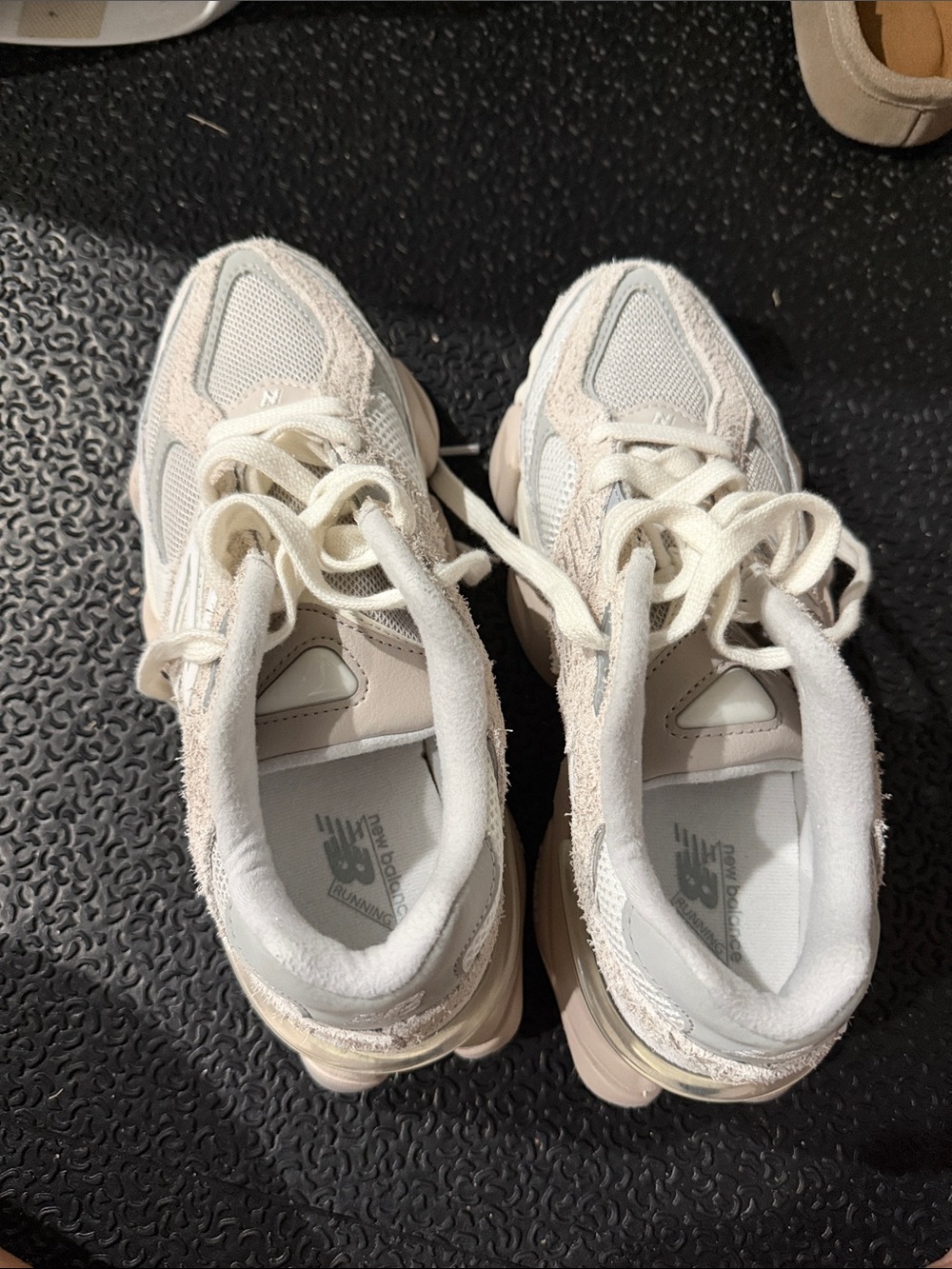 New Balance Women's Cream and White Athletic Sneakers 9060s